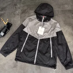 Premium Moncler Shorts Schwarz Atmungsaktiver Stil