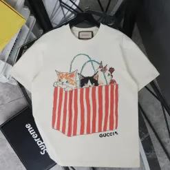 Premium Gucci Kurzarm Beige Print Luxus