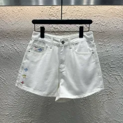 Hochwertige Louis Vuitton Shorts aus weißer Denim-Kollektion mit Stickerei