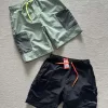 Hochwertige Helly Hansen Shorts Grün Nylon Casual Style