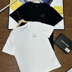 Bestseller Calvin Klein Kurzarm Schwarz Baumwolle Klassischer Stil