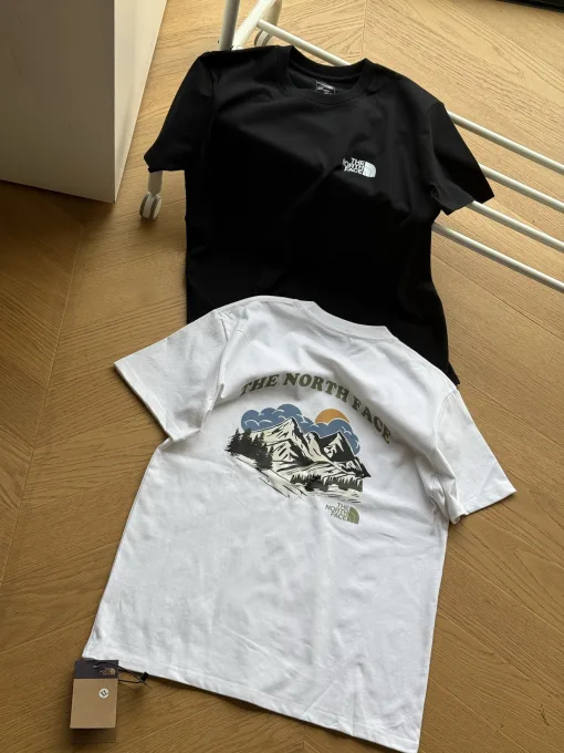 Premium Qualität The North Face Kurzarm-Kollektion aus schwarzer Baumwolle mit Print