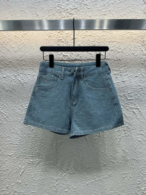Hochwertige Chanel-Shorts aus blauer Denim-Strasskollektion