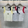 Hochwertige Hosenträger aus der Chanel-Kollektion mit gelben Strickstreifen