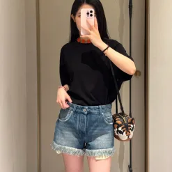 Luxus-Shorts von Loewe aus der Jacquard-Kollektion in Blau