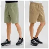 Luxuriöse Shorts von The North Face im bestickten Stil aus schwarzem Nylon