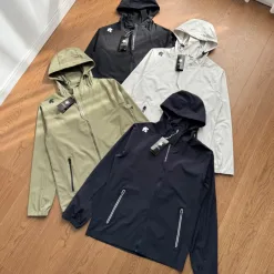 Hochwertige Descente Jacken Schwarze Nylon Atmungsaktive Kollektion