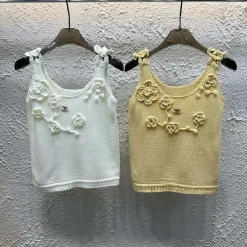Premium Chanel Weste in weißem Strickstil
