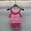Hochwertige Chanel Weste im Pink-Strick-Stil