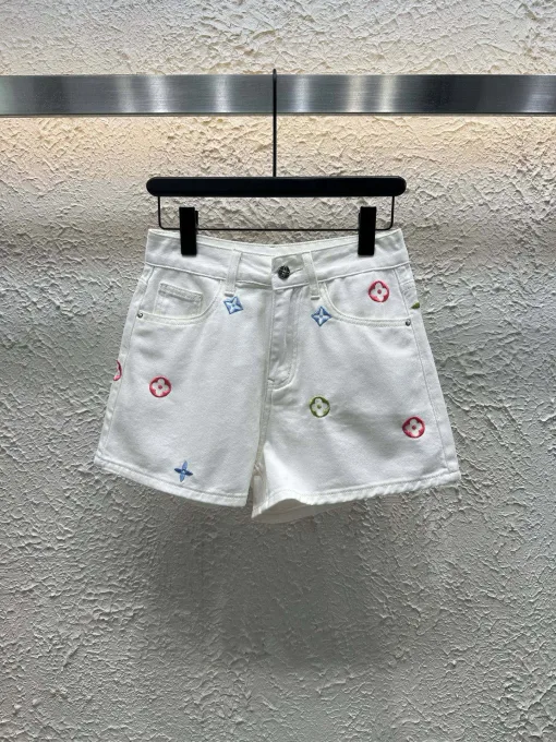 Hochwertige Louis Vuitton-Shorts im bestickten Stil aus weißem Denim