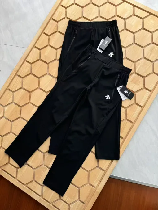 Luxuriöse Descente-Hose aus schwarzer Seide, atmungsaktiver Stil