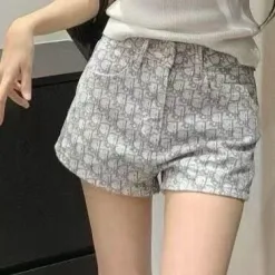 Hochwertige Dior Shorts im weißen Denim-Monogramm-Stil