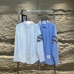 Hochwertiges Thom Browne Hemd aus weißer Baumwolle mit Karomuster