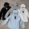 Luxus-Mantel von Lululemon, schwarz, Nylon, atmungsaktiv, luxuriös