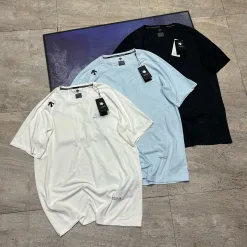 Premium Descente Kurzarm Schwarz Atmungsaktive Kollektion