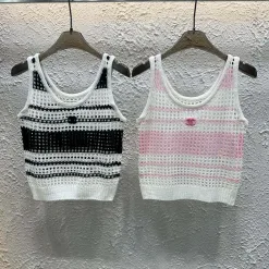 Hochwertige Chanel-Weste aus schwarzer Strickkollektion