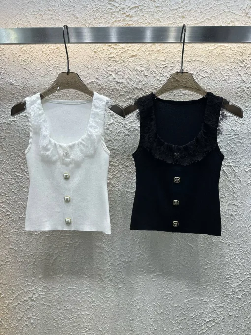 Hochwertige Chanel-Weste aus weißer Strickkollektion