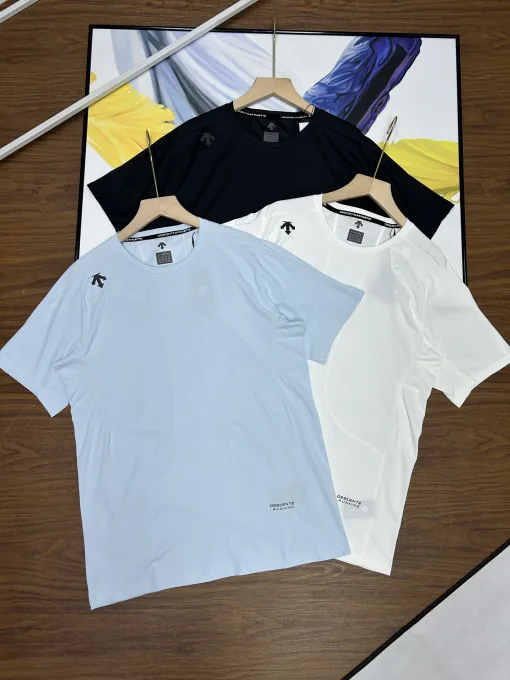 Premium Descente Kurzarm Schwarz Atmungsaktiver Stil