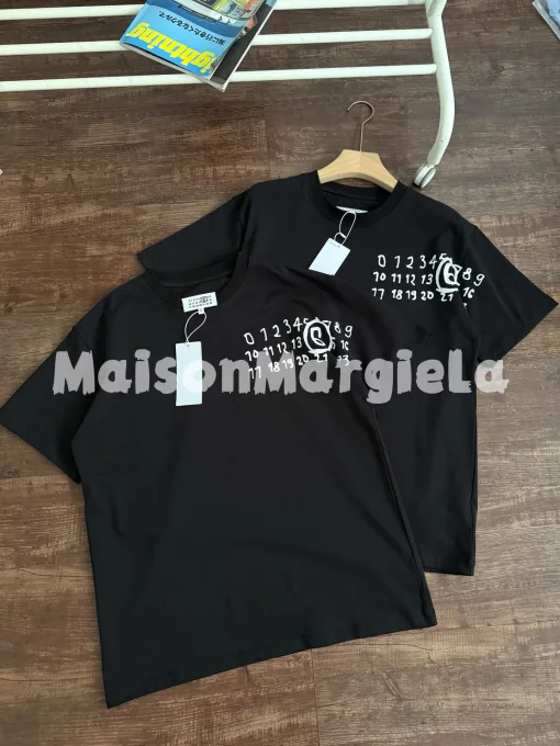 Luxus Margiela Kurzarm Schwarz Baumwolle Atmungsaktiv Kollektion