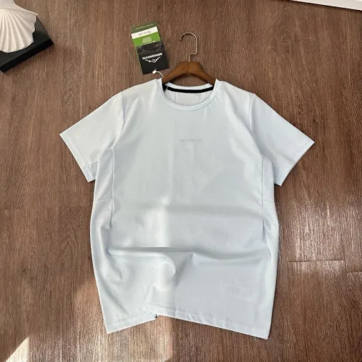 Luxuriöses Salomon Kurzarmshirt aus schwarzer Baumwolle, atmungsaktiv