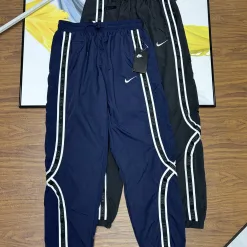 Premium Nike Hose Navy Casual Style