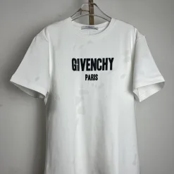 Bestseller: Givenchy Kurzarm-Kollektion mit weißem Baumwolldruck