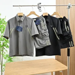Bestseller Prada Kurzarmhemd Schwarz Sportlicher Stil