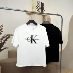 Bestseller Calvin Klein Kurzarm Schwarz Baumwolle Casual Kollektion