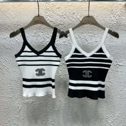 Chanel Hosenträger in Premium-Qualität, schwarzer Strick, bestickt, luxuriös