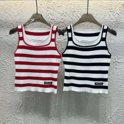 Premium Qualität Miu Miu Weste Rot Strick Logo Luxus