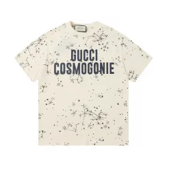 Luxuriöse Gucci Kurzarm-Kollektion mit himmelblauem Baumwolldruck