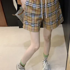 Premium Burberry Shorts Khaki Kariert Luxus
