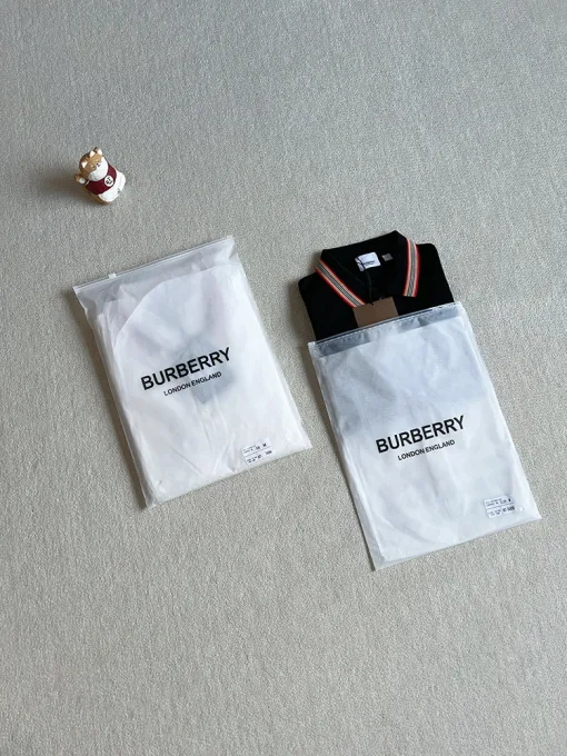Bestseller Burberry Kurzarmhemd aus weißer Baumwolle im klassischen Stil