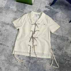 Hochwertige Adidas Kurzarm-Kollektion aus cremefarbener Baumwolle