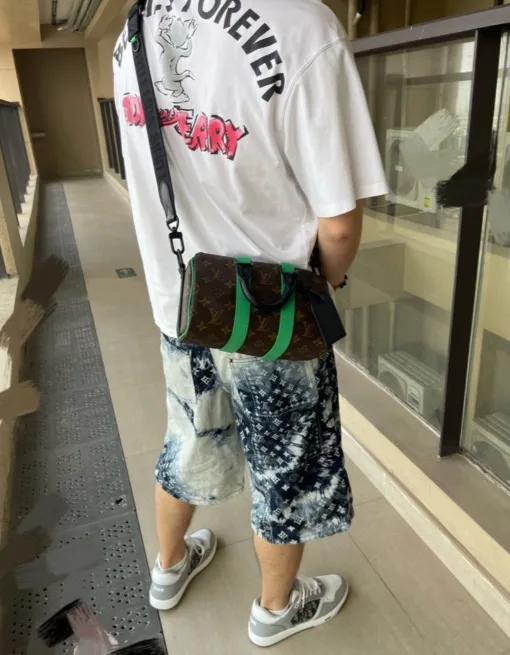 Luxuriöse Louis Vuitton Shorts Denim Atmungsaktiver Stil