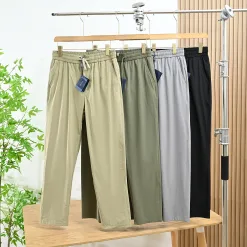 Hochwertige Prada Hose Schwarz Logo Luxus