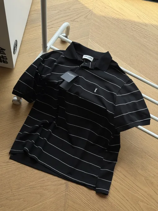 Premium Saint Laurent Kurzarm-Kollektion aus gestreifter Baumwolle