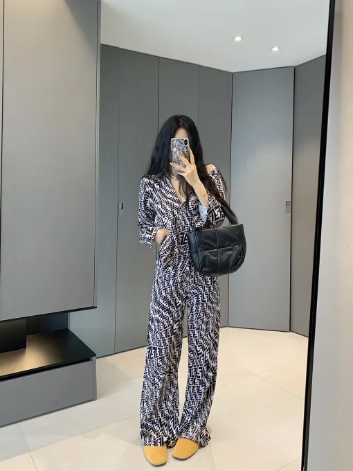Premium Fendi Hemd Eleganter Stil