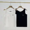 Luxuriöse ärmellose schwarze Baumwoll-Stickereikollektion von Lululemon