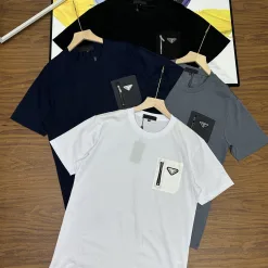 Premium Prada Kurzarm Schwarz Baumwolle Minimalist Kollektion
