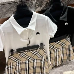 Bestseller Burberry Kurzarm Weiß Bestickter Stil