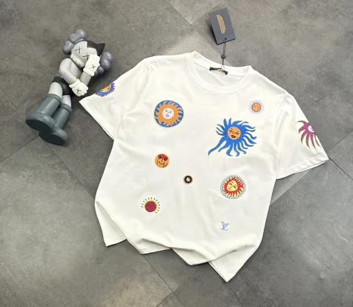 Luxus-Kollektion mit kurzen Ärmeln aus schwarzer Baumwolle von Louis Vuitton mit Stickerei