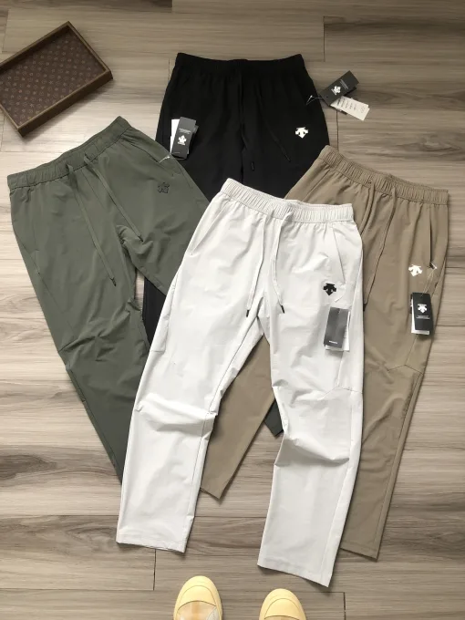 Luxuriöse Descente-Hose aus grauem Nylon im Logo-Stil