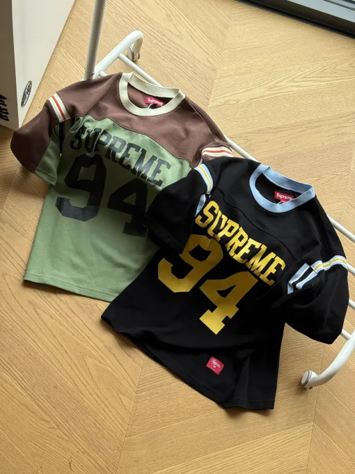 Luxus Supreme Kurzarm Schwarz Jersey Patchwork Stil