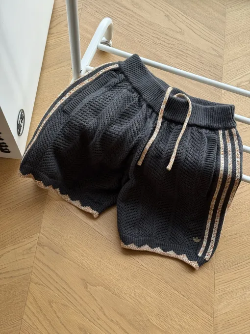 Bestseller Adidas Shorts Graue Baumwollkollektion