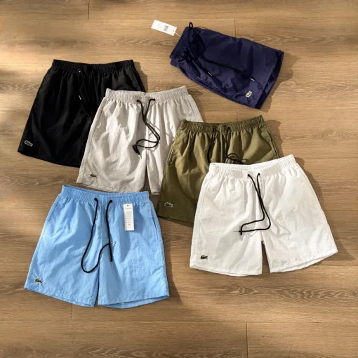 Lacoste Shorts in Premiumqualität, schwarzes Logo, Luxus