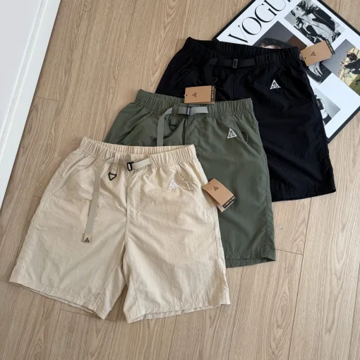 Hochwertige Nike Shorts aus schwarzer Nylon-Freizeitkollektion
