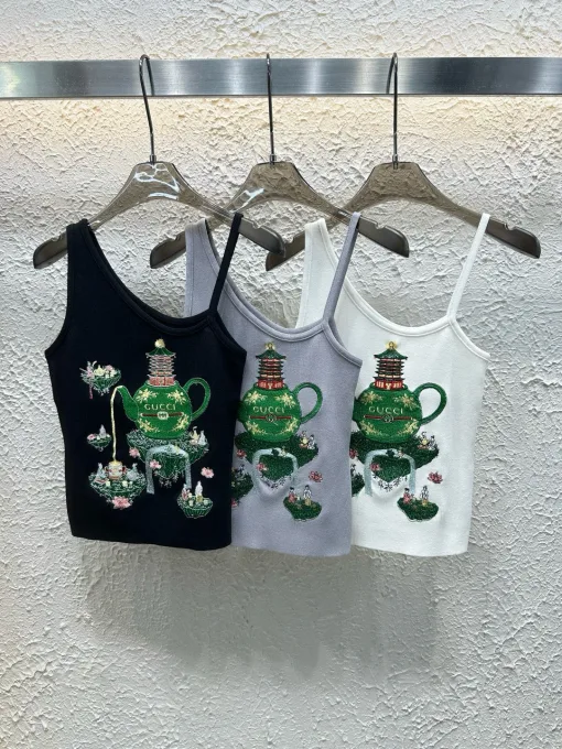 Luxuriöse Gucci Hosenträger im schwarzen Strick-Logo-Stil