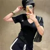 Bestseller: Adidas Kurzarmshirt im schwarzen Logo-Stil