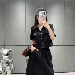 Luxuriöses Miu Miu Hemd im Goldstickerei-Stil